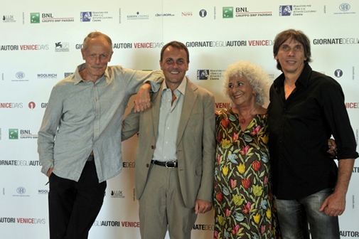 Cast di 
